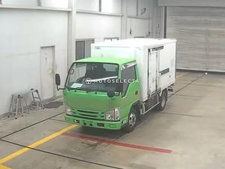 Isuzu ELF 2015, photo 1 of 1