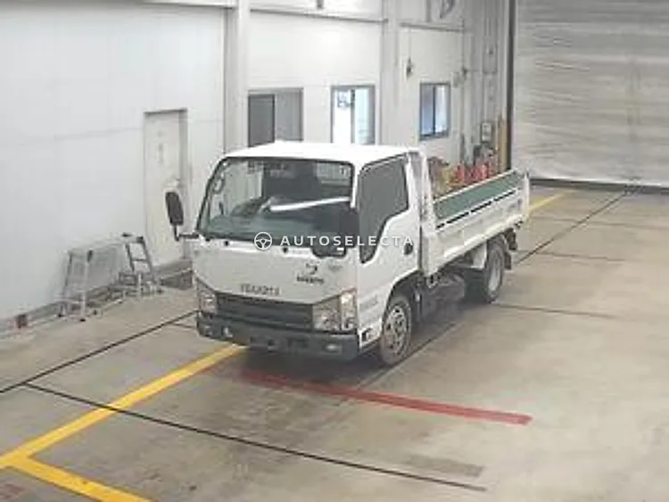 Isuzu ELF 2013, photo 1 of 1
