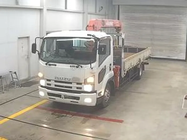 Isuzu Forward 2014, photo 1 of 1