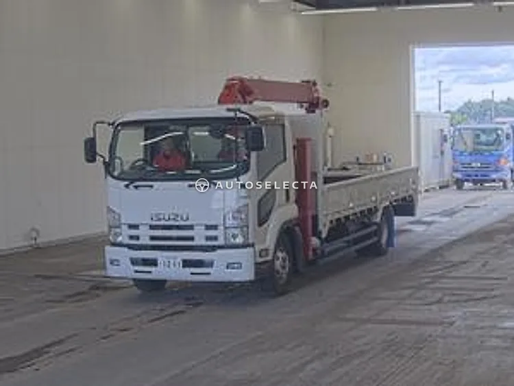 Isuzu Forward 2012, photo 1 of 1