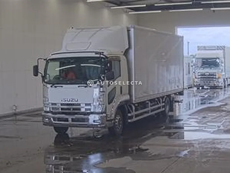 Isuzu Forward 2014, photo 1 of 1