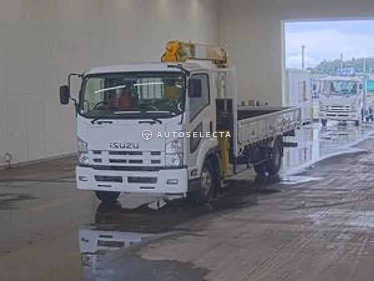 Isuzu Forward 2012, photo 1 of 1