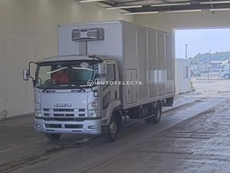 Isuzu Forward 2014, photo 1 of 1