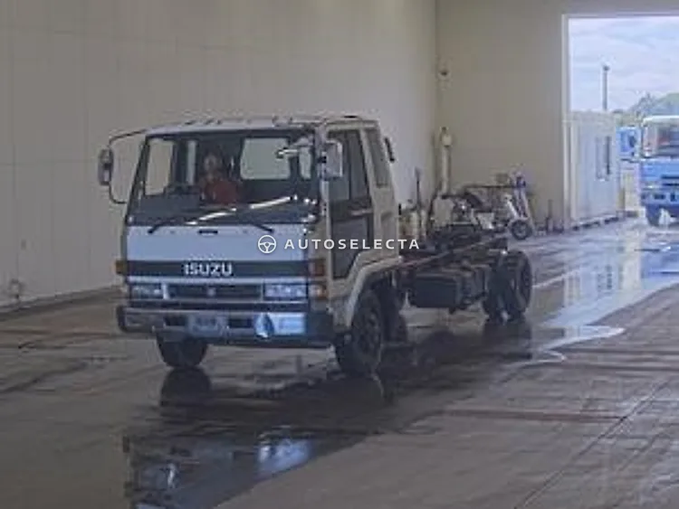 Isuzu Forward 1990, photo 1 of 1