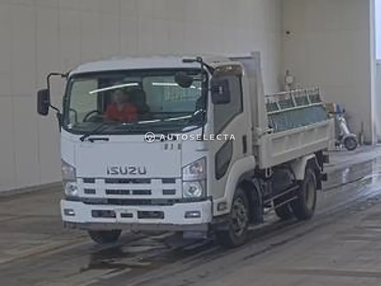 Isuzu Forward 2012, photo 1 of 1