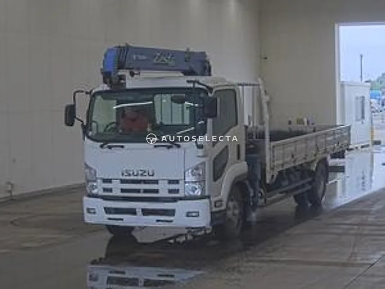 Isuzu Forward 2012, photo 1 of 1
