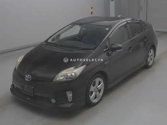 Toyota Prius 2012, auction grade R