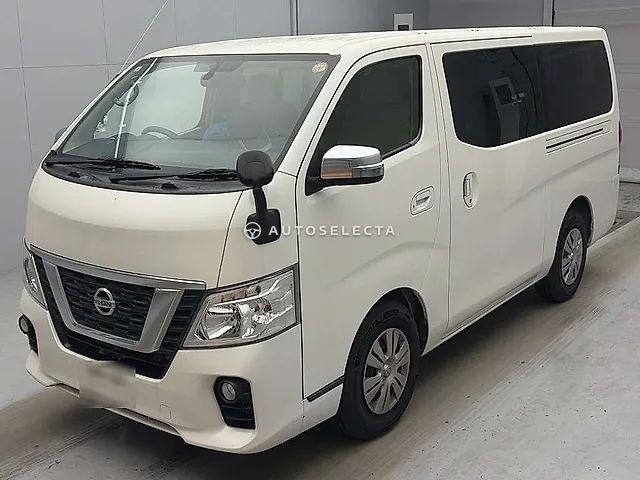 Nissan NV350 Caravan Wagon 2018, auction grade RA