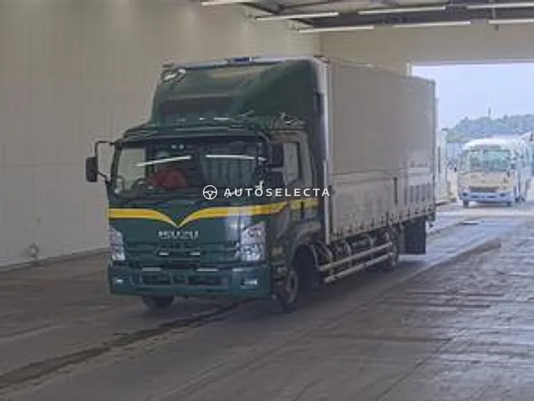 Isuzu Forward 2015, photo 1 of 1