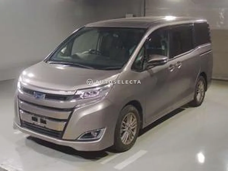 Toyota Noah 2021, photo 1 of 1