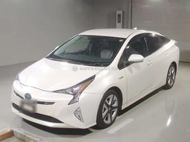 Toyota Prius 2017, auction grade R
