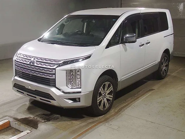 Mitsubishi Delica D:5 2024, auction grade 5