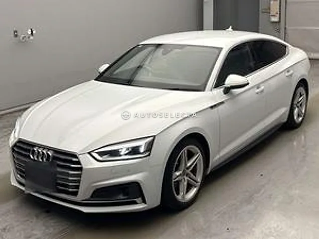 Audi A5 Sportback 2017, auction grade R