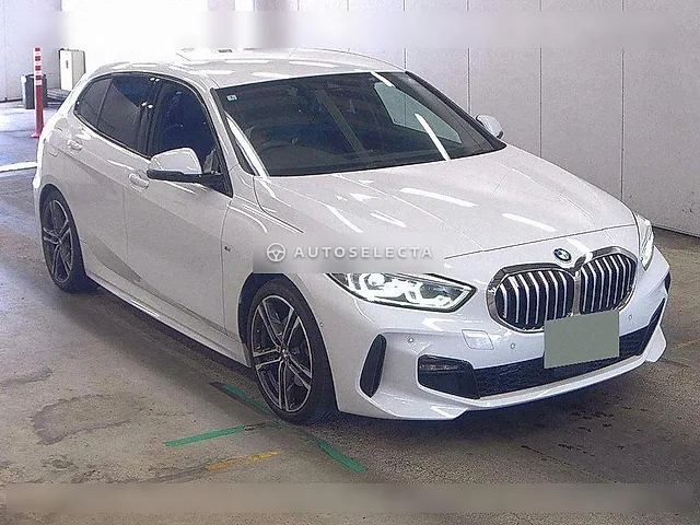 BMW 1 Series 2022, auction grade 4.5
