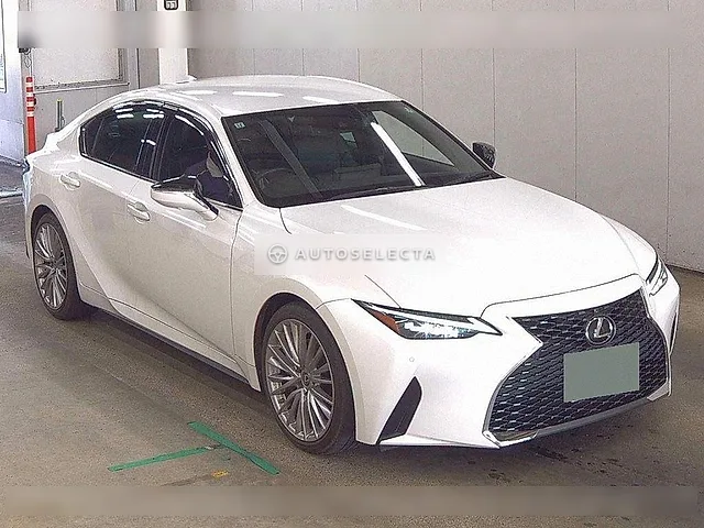 Lexus IS 2021, auction grade 4.5