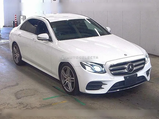 Mercedes-Benz E-Class 2017, auction grade 4.5