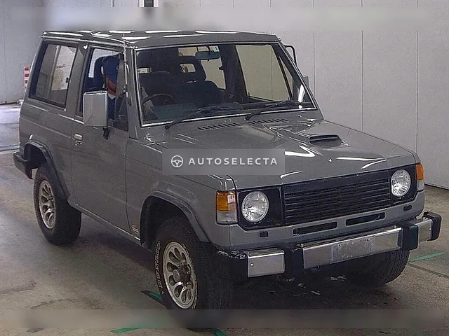 Mitsubishi Pajero 1990, auction grade 3.5