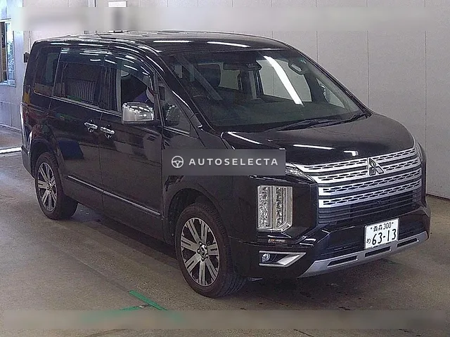 Mitsubishi Delica D:5 2019, auction grade 4