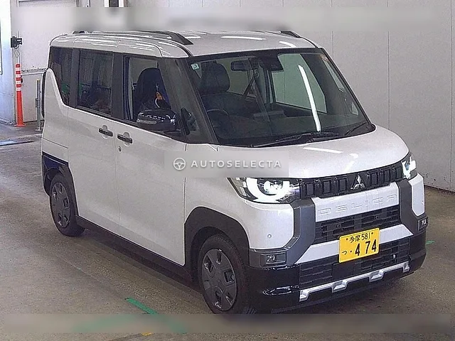 Mitsubishi Delica Mini 2025, auction grade 6