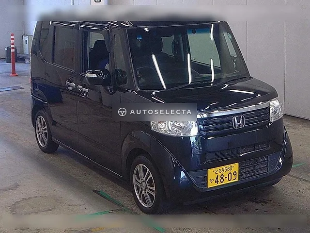 Honda N-BOX 2013, auction grade 4