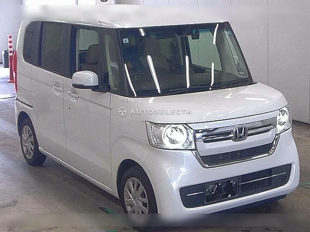 Honda N-BOX 2022, auction grade 4.5