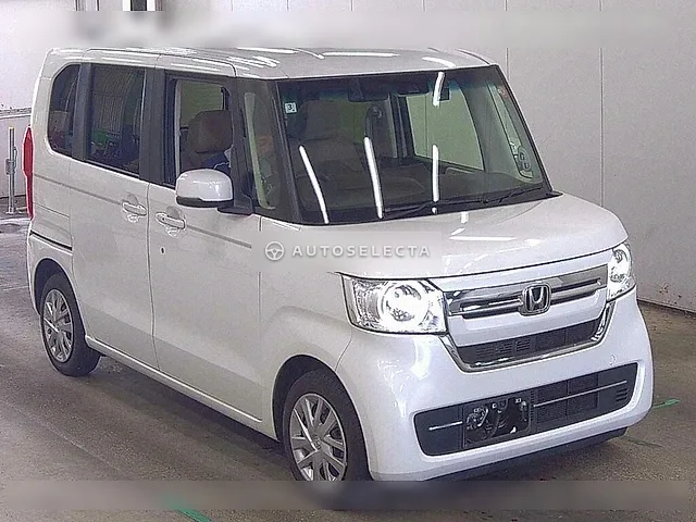 Honda N-BOX 2023, auction grade 4.5