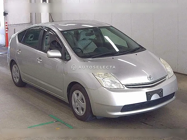 Toyota Prius 2003, auction grade 3.5