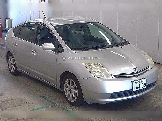 Toyota Prius 2005, auction grade 3