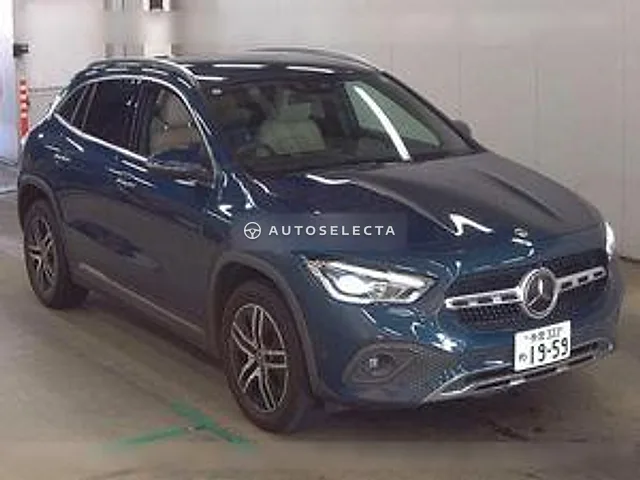 Mercedes-Benz GLA-Class 2021, auction grade 4.5