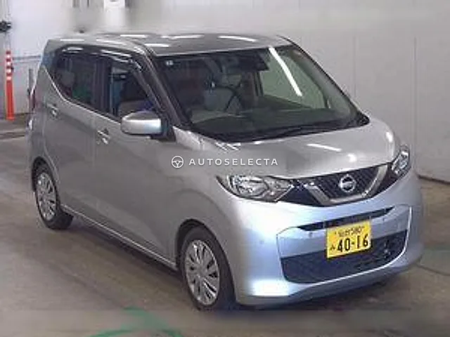 Nissan Dayz 2020, auction grade 4