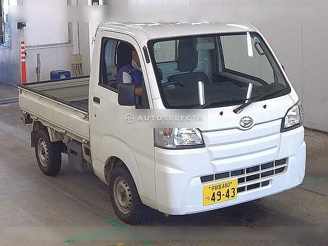 Daihatsu Hijet Truck 2018, auction grade 3.5