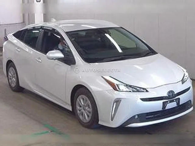 Toyota Prius 2021, auction grade 4.5
