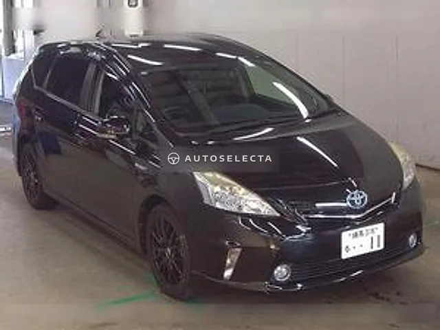 Toyota Prius Alpha 2013, auction grade 4