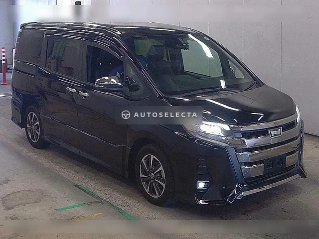 Toyota Noah 2021, auction grade R