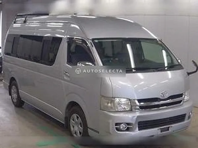 Toyota Hiace Van 2009, auction grade 3