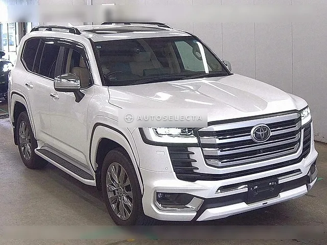Toyota Land Cruiser 2023, auction grade 5
