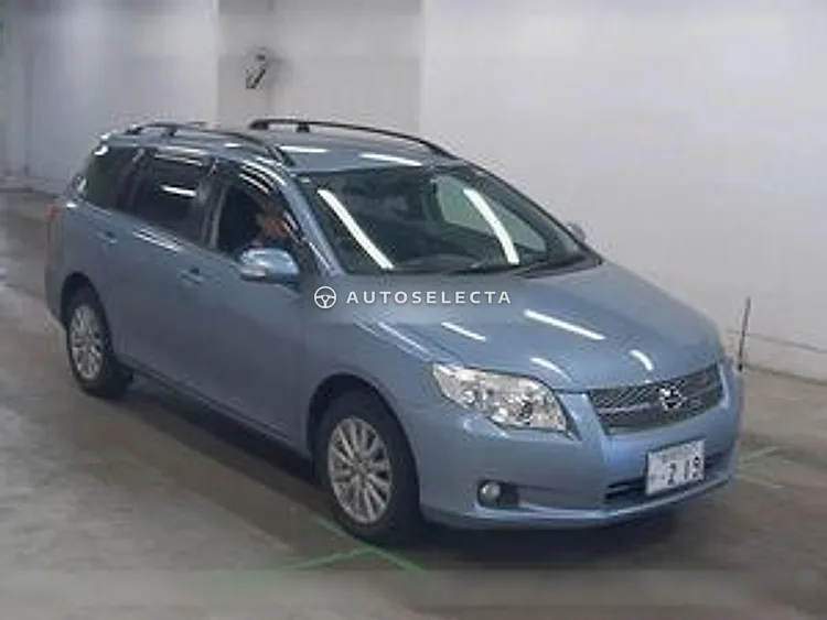 Toyota Corolla Fielder 2008, photo 1 of 1