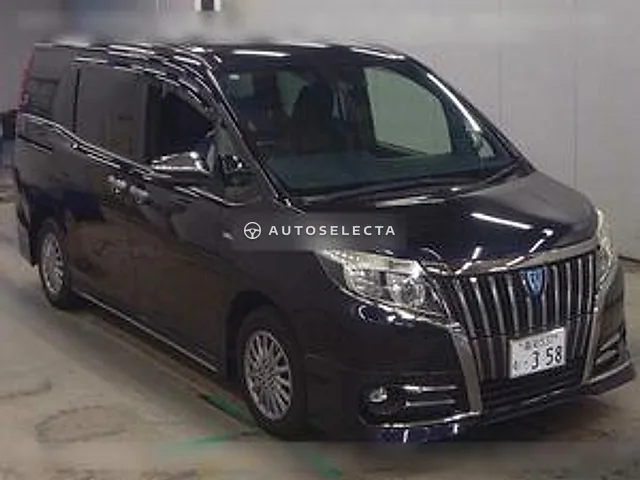 Toyota Esquire 2016, auction grade 4
