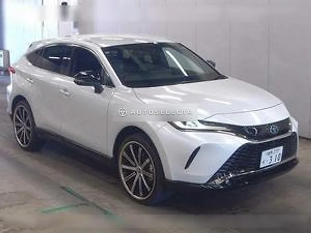 Toyota Harrier PHEV 2023, auction grade R