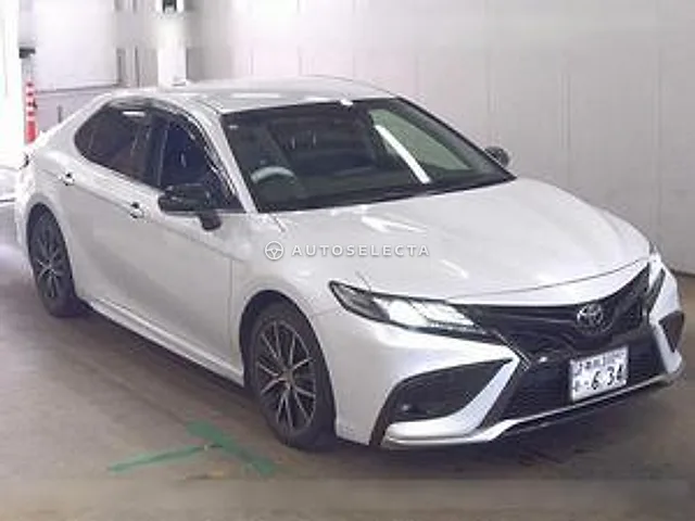 Toyota Camry 2023, auction grade 4
