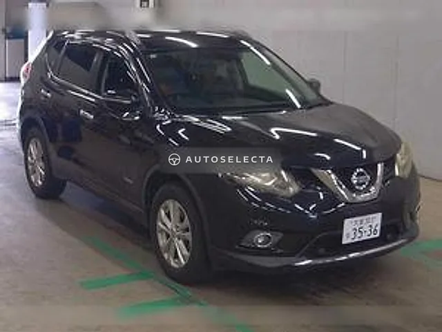 Nissan X-Trail 2016, auction grade 4