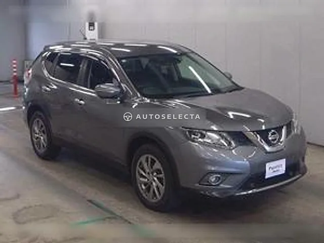 Nissan X-Trail 2017, auction grade 4