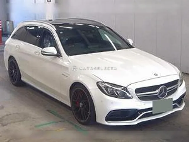 Mercedes-AMG C-Class Station Wagon 2015, auction grade 4.5