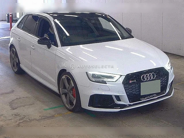 Audi RS3 Sportback 2018, auction grade 4.5