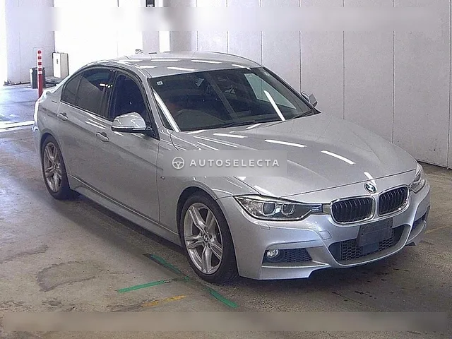 BMW 3 Series 2015, auction grade 4