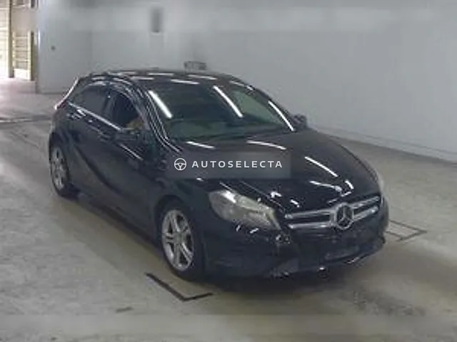 Mercedes-Benz A-Class 2013, auction grade R