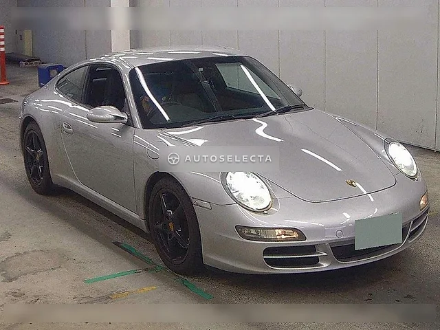 Porsche 911 2004, auction grade 3.5