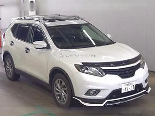 Nissan X-Trail 2017, auction grade 4
