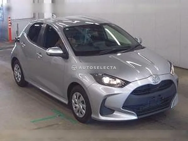 Toyota Yaris 2023, auction grade 4.5