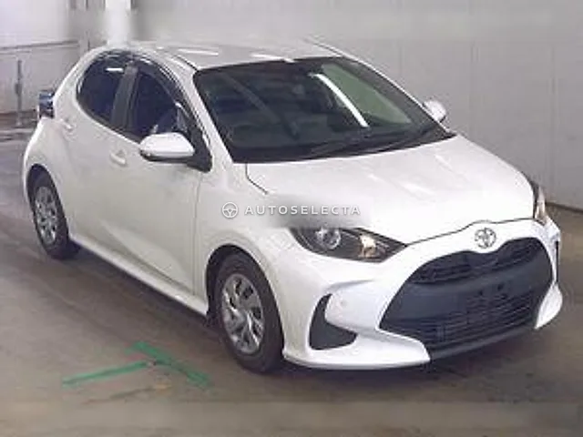 Toyota Yaris 2023, auction grade 4